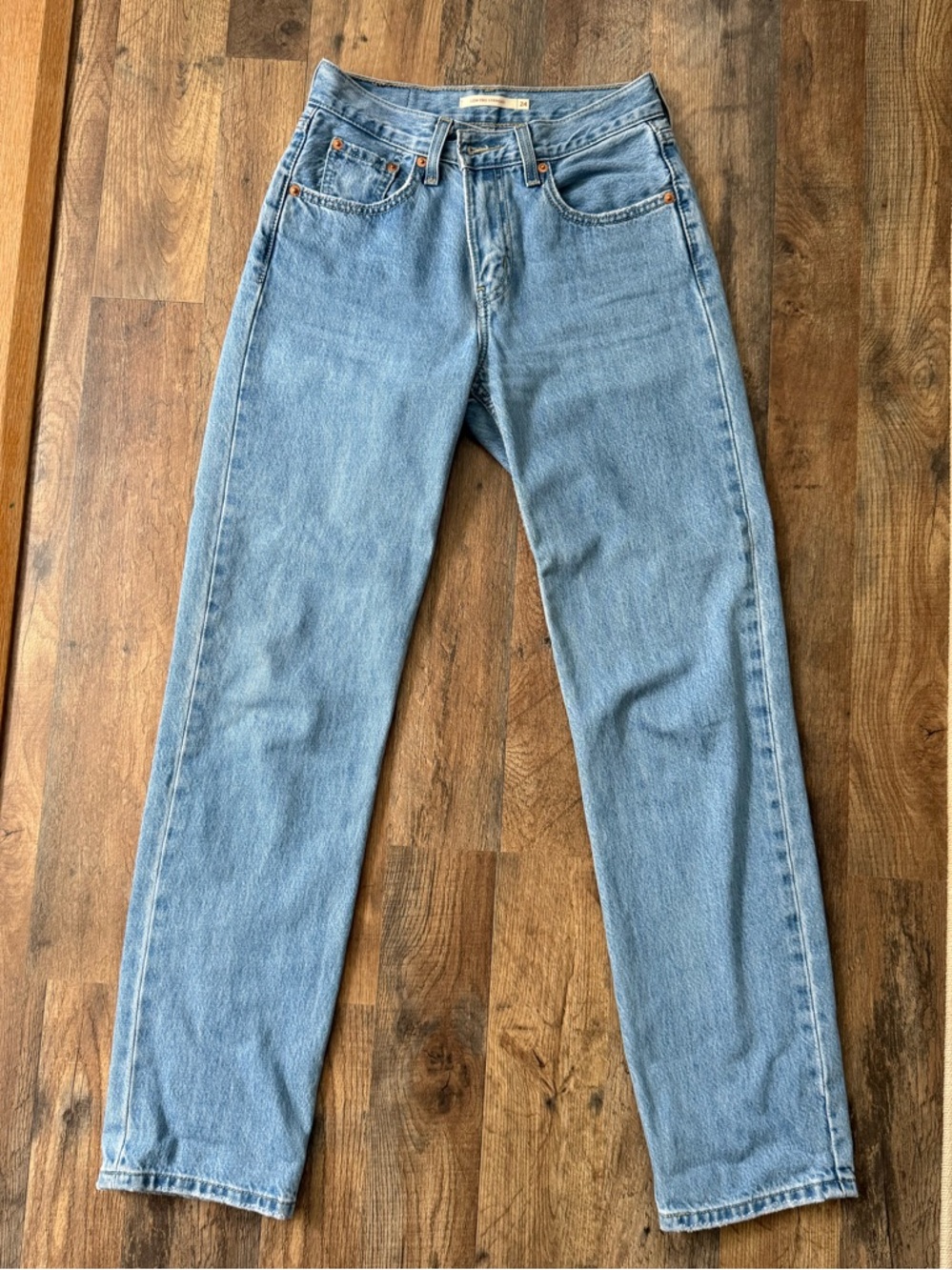 Levi’s Low Pro Straight Jeans
